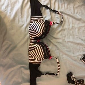 Cacique 36DD adorable bra!